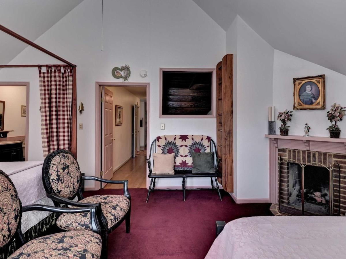 Aldrich House Bed & Breakfast Williamsburg Bagian luar foto